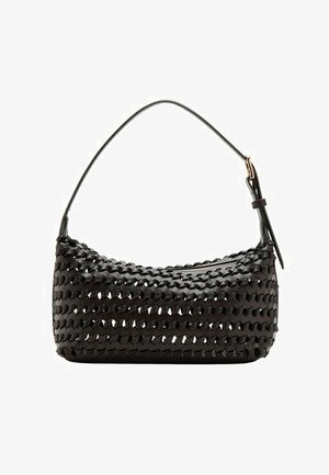 Geantă de umăr neagră din piele țesută, cu o singură curea reglabilă și închidere cu fermoar.