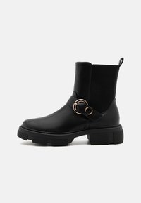 Gležnjarji s platformo - black