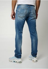 Kaporal DARKO - Jeans a sigaretta - bleu