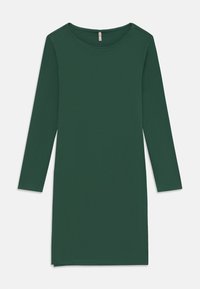 Unselected, pineneedle