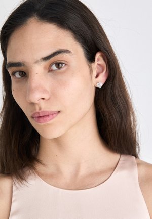 ARIANA GRANDE X SWAROVSKI PEARL EARRINGS ANGELIC - Bracelet - silver-coloured