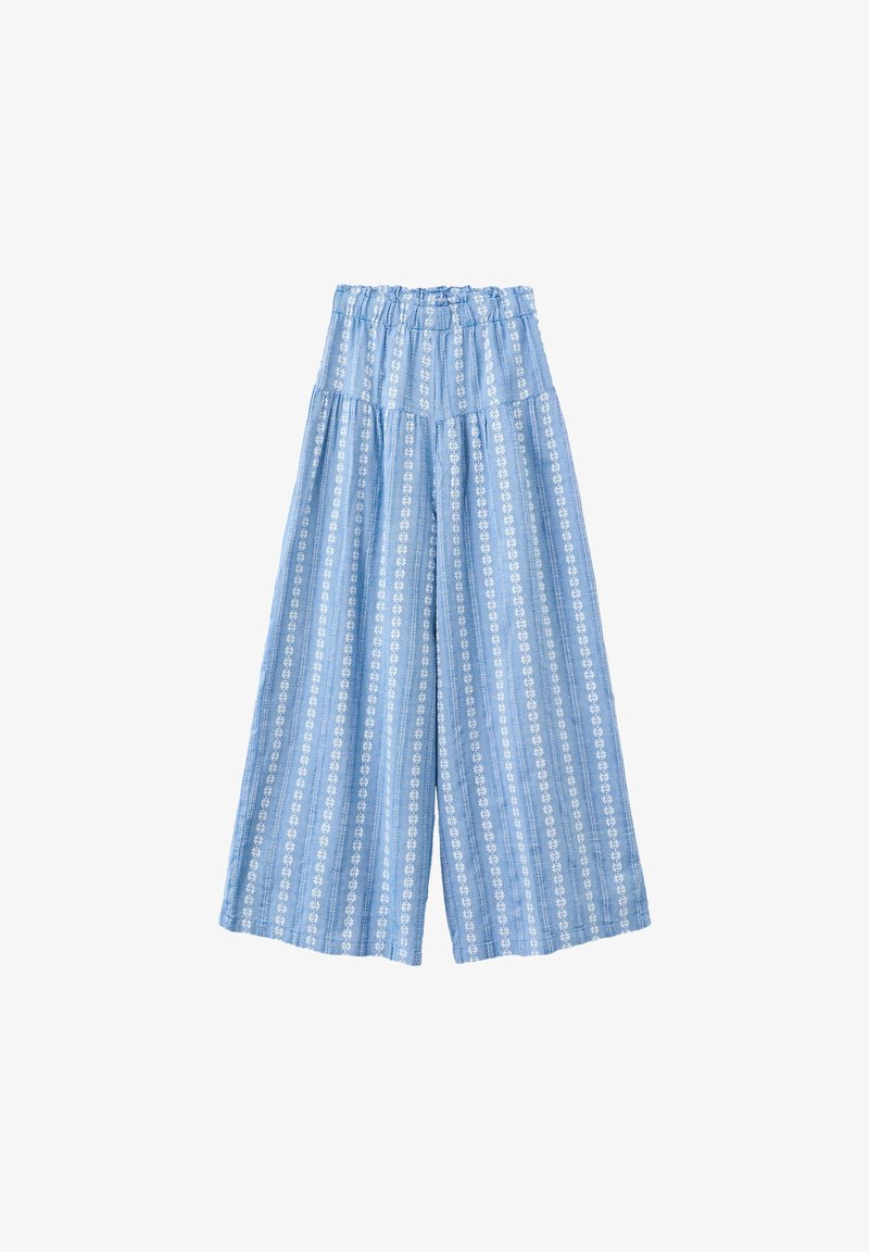 Pantalon à jambes larges bleu clair avec des rayures florales blanches verticales et une taille élastique, présenté à plat sur fond blanc.