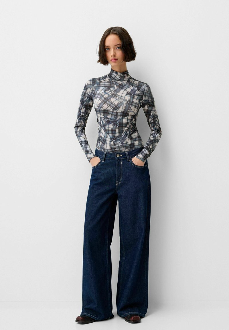 Bershka Longsleeve donkerblauw