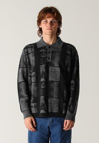 Former REQUIEM - Πόλο - black/grey