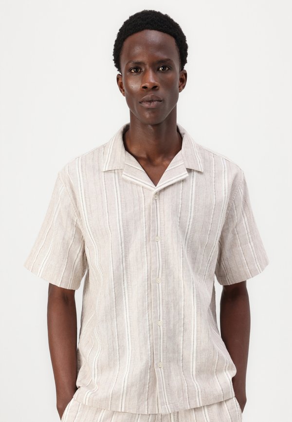 DOBBY LAYER - Shirt - cream3