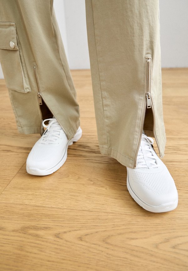 GO WALK 7 SLIP-IN - Sneaker low