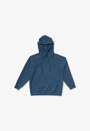 Tumesinises toonis kapuutsiga dressipluus esitasku, nööriga ja soonikkärgedega. Valmistatud pehmest, tekstuurse kangaga, raglaanvarrukatega.