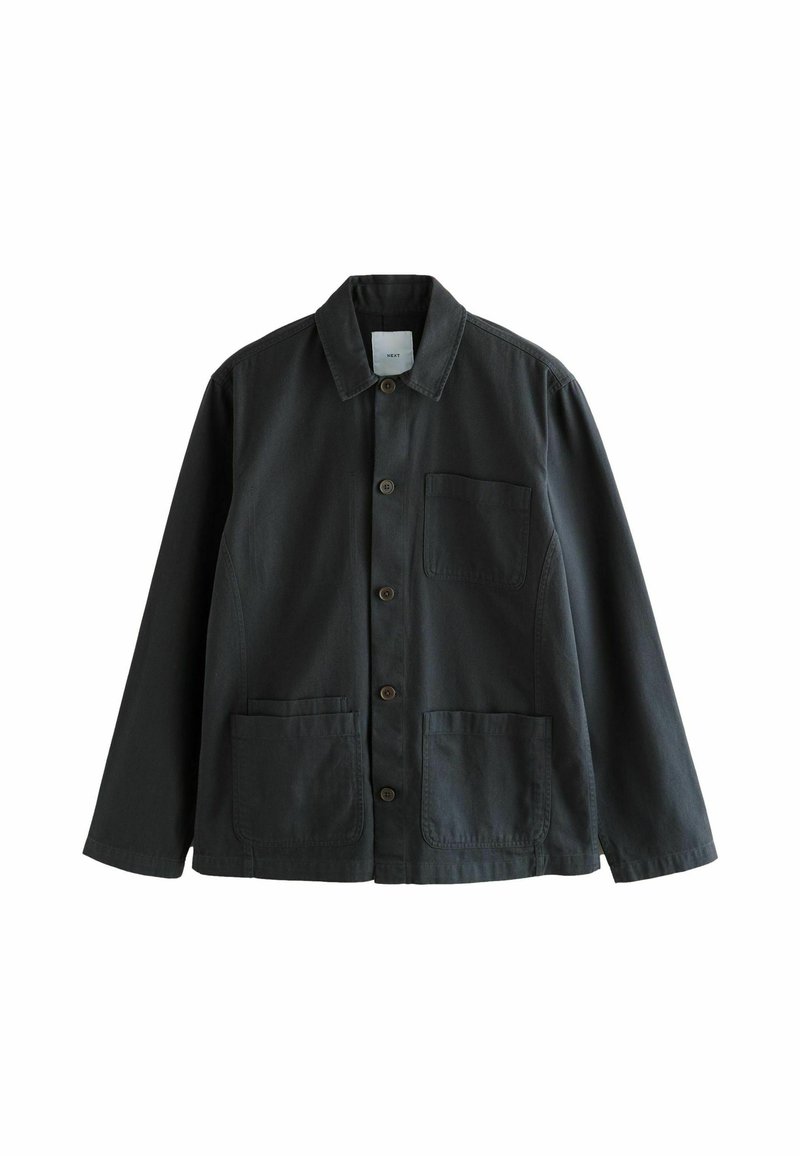 Giacca casual verde scuro in cotone, con chiusura a bottoni, colletto a punta, due tasche frontali e una tasca sul petto.