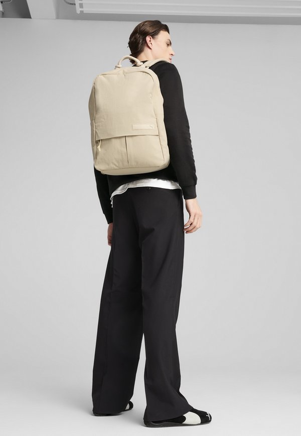 Tagesrucksack - toasted almond