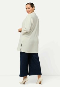 Ulla Popken Cappotto corto