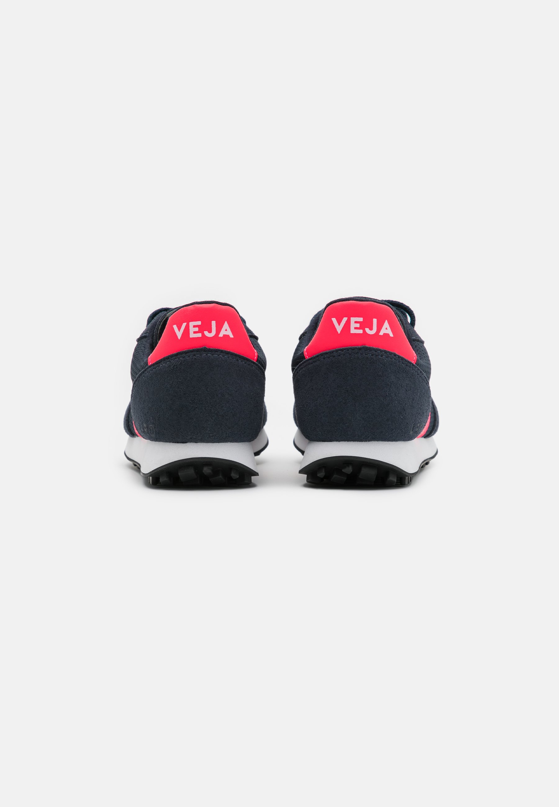 veja bleu marine