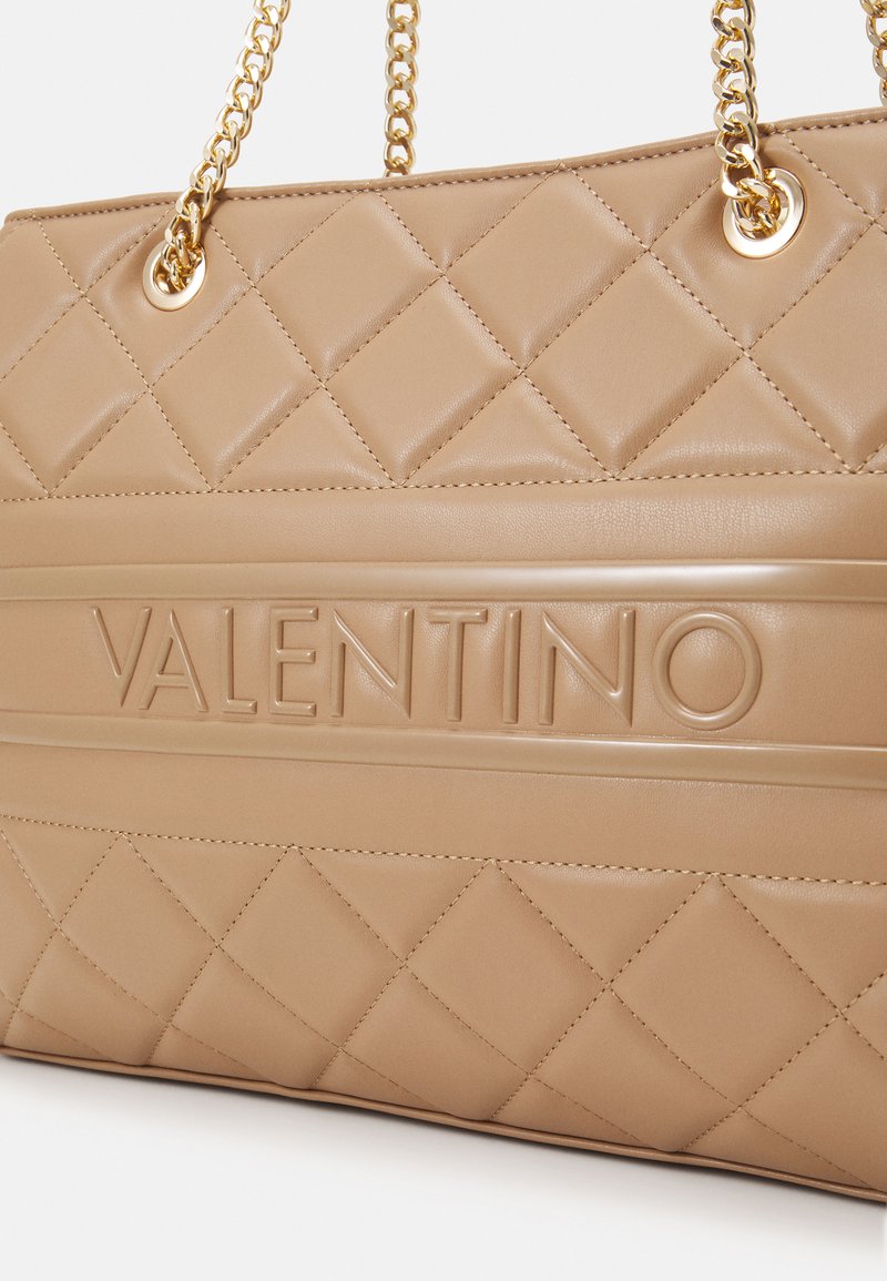 Sac à Épaule Valentino Ada Flap Bag - Beige - 100% Polyuréthane - NEUF AVEC ÉTIQUETTES