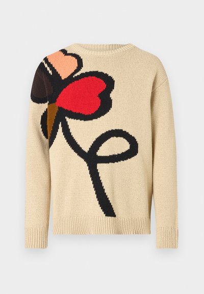 Μπεζ πλεκτό πουλόβερ με μεγάλο σχέδιο λουλουδιού σε κόκκινο, ροζ και μαύρο. Διαθέτει στρογγυλή λαιμόκοψη και ριμπ μανσέτες και τελείωμα.