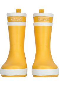 Bottes en caoutchouc jaunes avec des semelles et des bandes blanches texturées. Présente un tirant à l'arrière. Surface lisse et imperméable. Logo en zigzag à l'avant.