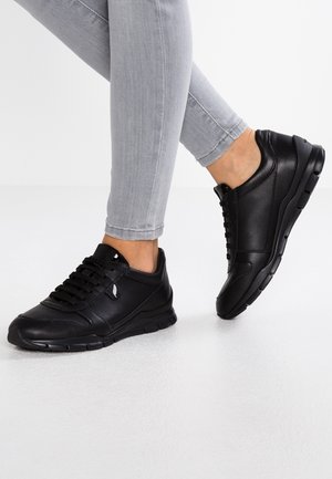 Baskets basses - black