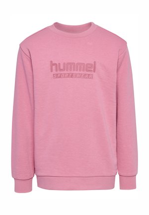 Roze sweatshirt van zacht materiaal, met een ronde halslijn en lange mouwen. Toont "hummel SPORTWEAR" in vette, verhoogde letters.