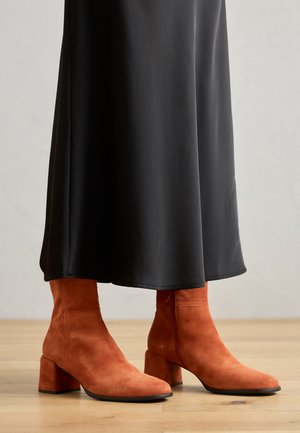 Botine clasice - siena