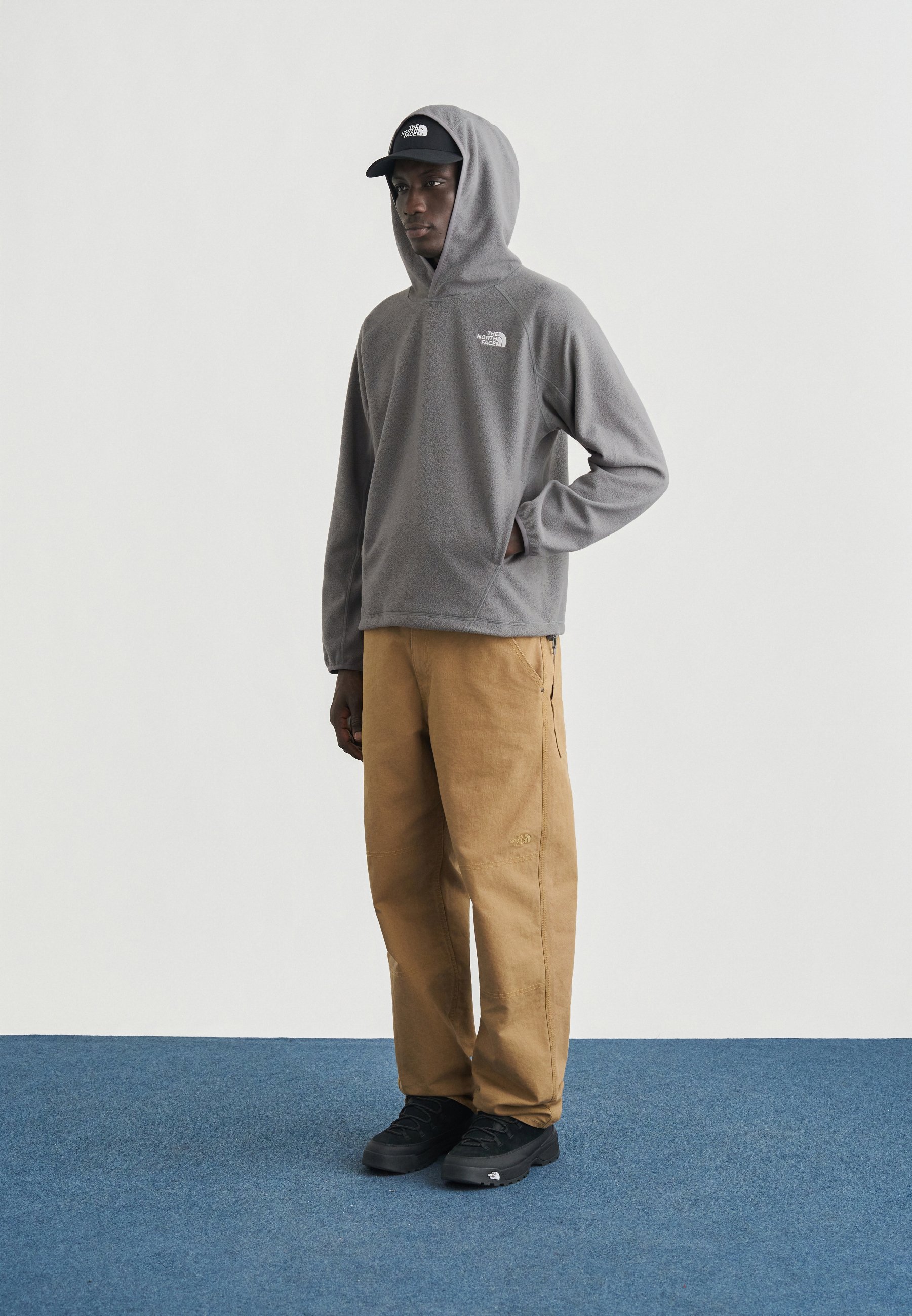 The North Face Hoodie - smoked pearl/grey - Zalando.co.uk