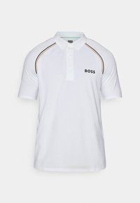 Polo shirt blanc en tissu lisse. Comprend une patte de boutonnage, des manches courtes, et un logo "BOSS" noir sur la poitrine gauche. Rayures contrastantes.