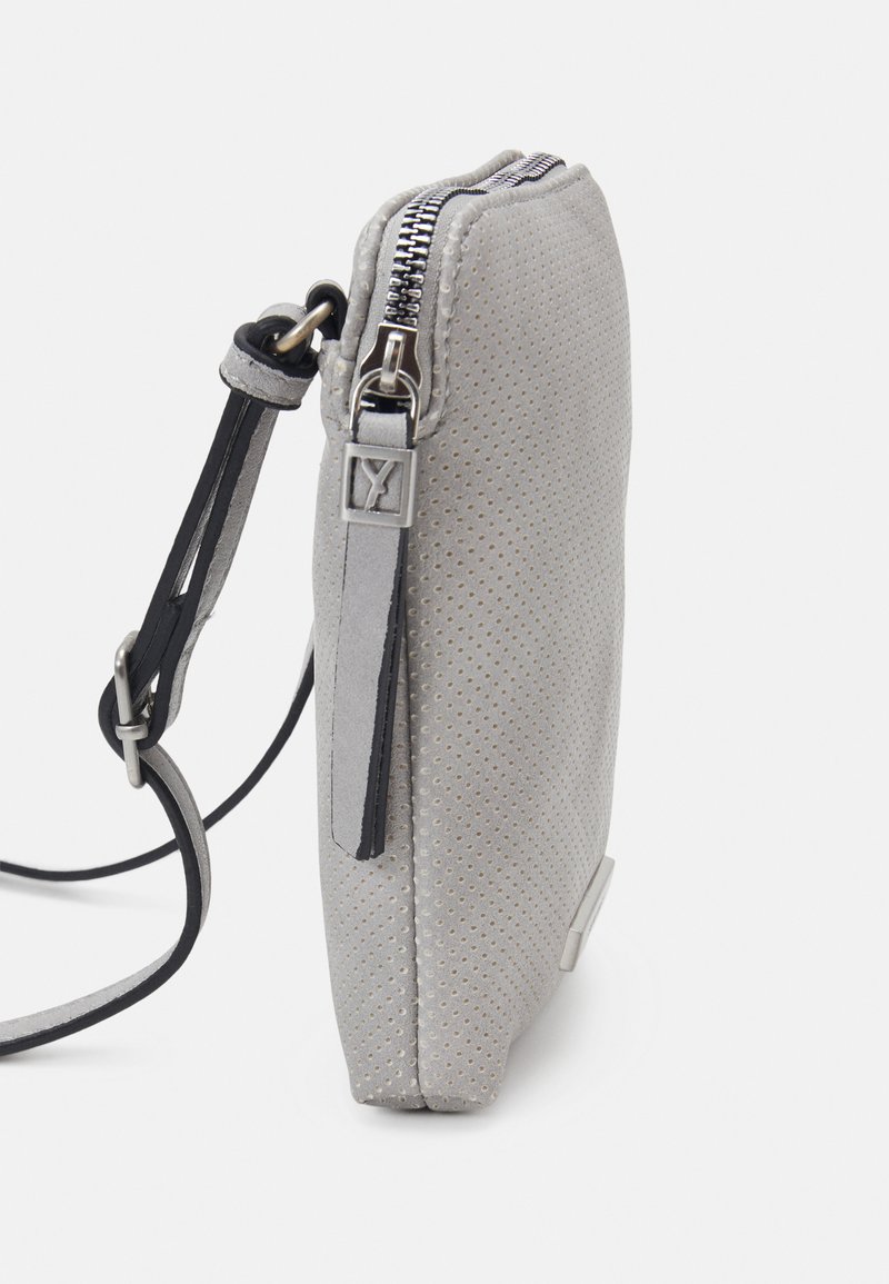 Damen Handtaschen | SURI FREY Handytasche lightgrey/hellgrau - WM75641 Damen Handtaschen | SURI FREY Handytasche lightgrey/hellgrau - WM75641