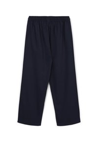 Marineblaue, knöchellange Hosen mit einem elastischen Bund und einer glatten, weichen Textur. Sie haben eine lässige Passform und keine sichtbaren Muster oder Akzente.