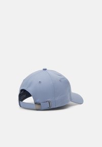 Calvin Klein BOMBED UNISEX - Kapa - light blue