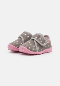 Superfit SPOTTY - Chinelos - grau