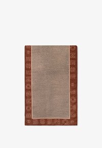 Selected, caramel op natural