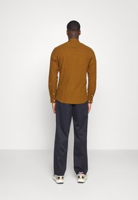 Only & Sons ONSNIKO LIFE SHIRT - Chemise - monks robe
