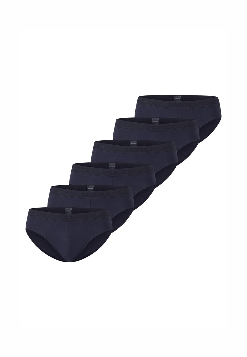Slip in cotone blu navy con elastico in vita, esposti in fila. Il materiale è liscio con una texture uniforme, caratterizzato da un design semplice.