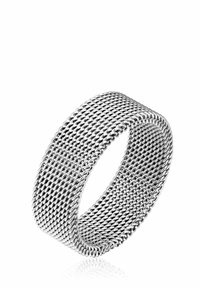 Fémhálós karkötő, ezüstszínű, széles szalag, sima felület, összekapcsolt láncszemekből áll, amelyek finoman csillognak a fényben.