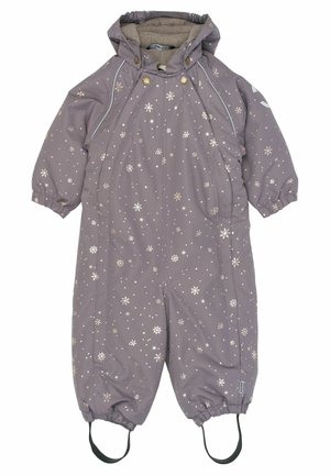 Combinaison de neige d'hiver violette pour enfants avec capuche, poignets élastiques, étriers et motifs blancs de flocons de neige et d'étoiles partout.