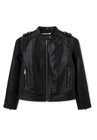 Czarna kurtka motocyklowa z sztucznej skóry z zamkiem z przodu, kieszeniami na zamek, pikowanymi rękawami oraz gwiazdkowymi ćwiekami na kieszeniach i paskach na ramionach.