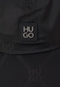 HUGO UNISEX - Pet - black
