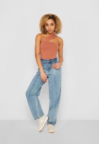 Urban Classics ONE STRAP - Top - terracotta