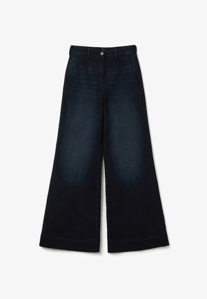 Weite Jeanshose aus dunklem Indigo, ausgestattet mit vier Taschen, einem Knopfverschluss und sanften Verblassungen an den Oberschenkeln.