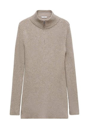 Beige ribbet sweater med høj krave og lynlås halvt ned. Lange ærmer og en afslappet pasform, lavet af et blødt, tekstureret strikstof.