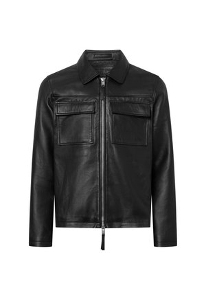 Černá kožená bunda s předním zipem, dvěma velkými náprsními kapsami a klasickým límcem. Hladká textura a strukturovaný design.