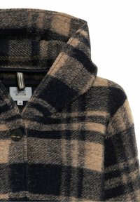 Geruite wolblend overhemdjas in beige en marineblauw, met een omgeslagen kraag, knoopsluiting en een zachte textuur. Maatlabel zichtbaar.