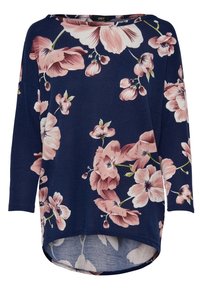 Haut floral bleu marine avec des manches trois-quarts, orné de fleurs roses et de feuilles vertes, col rond et ourlet arrondi pour une longueur supplémentaire.