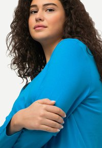 Ulla Popken COL ROND - Langarmshirt - turquoise