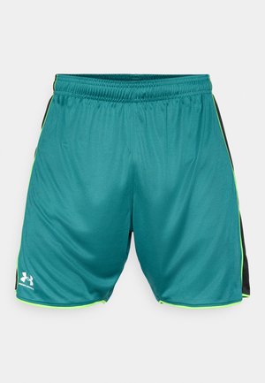 Teal atletiske shorts med svarte sidelommer og grønne detaljer. Laget av glatt, lett materiale med elastisk midjebånd.