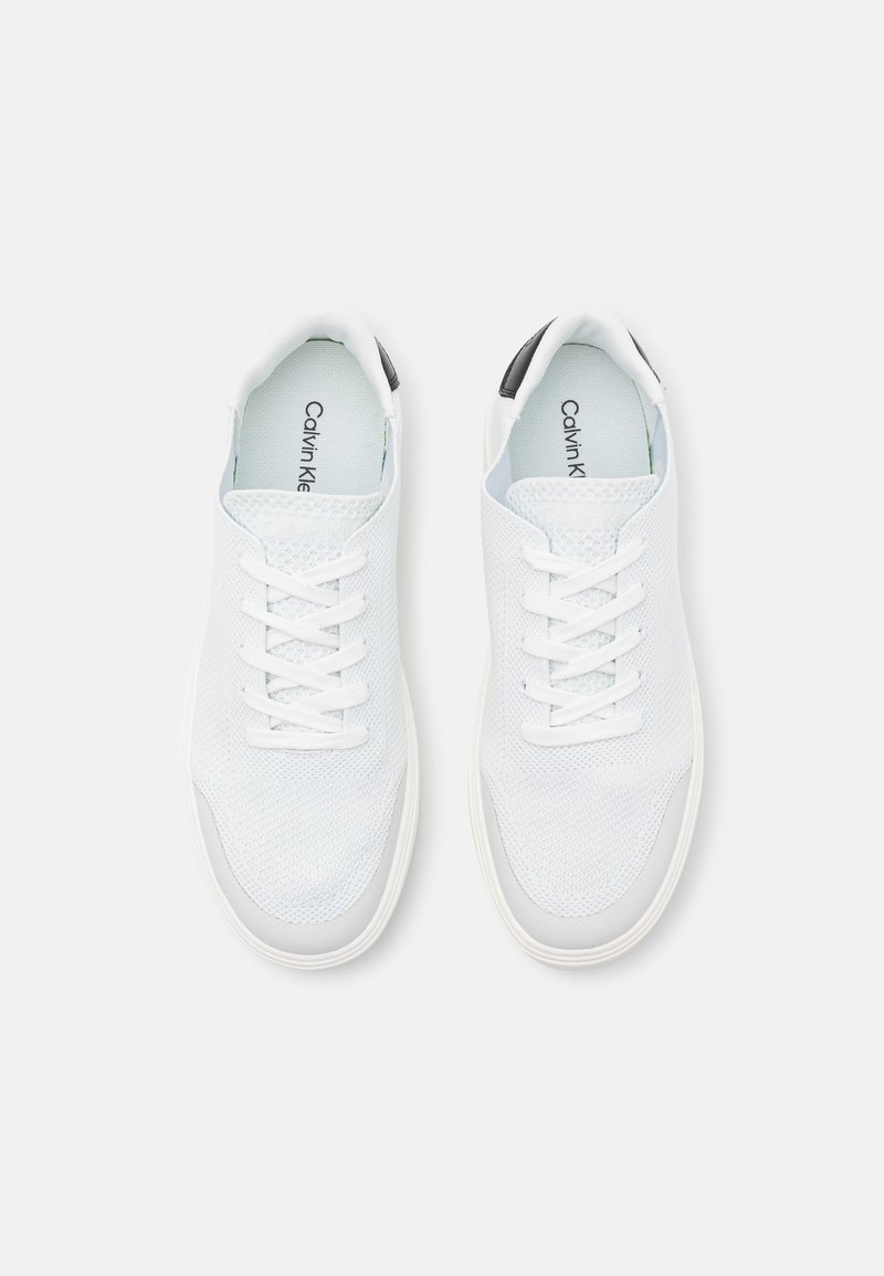 revs textured lace up sneakers