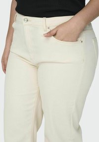 ONLY Carmakoma WILLY WIDE - Jeans straight leg - ecru