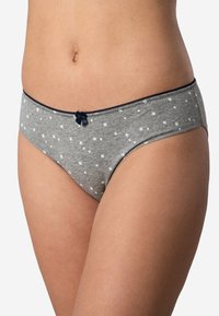 Grijze katoenen damesonderbroek met witte bloemstukken, marineblauwe afwerking en een klein marineblauw strikje aan de voorkant. Glad textuur en lage taille.