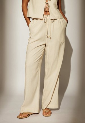 PLAIN TAILORED - Beach accessory - beige