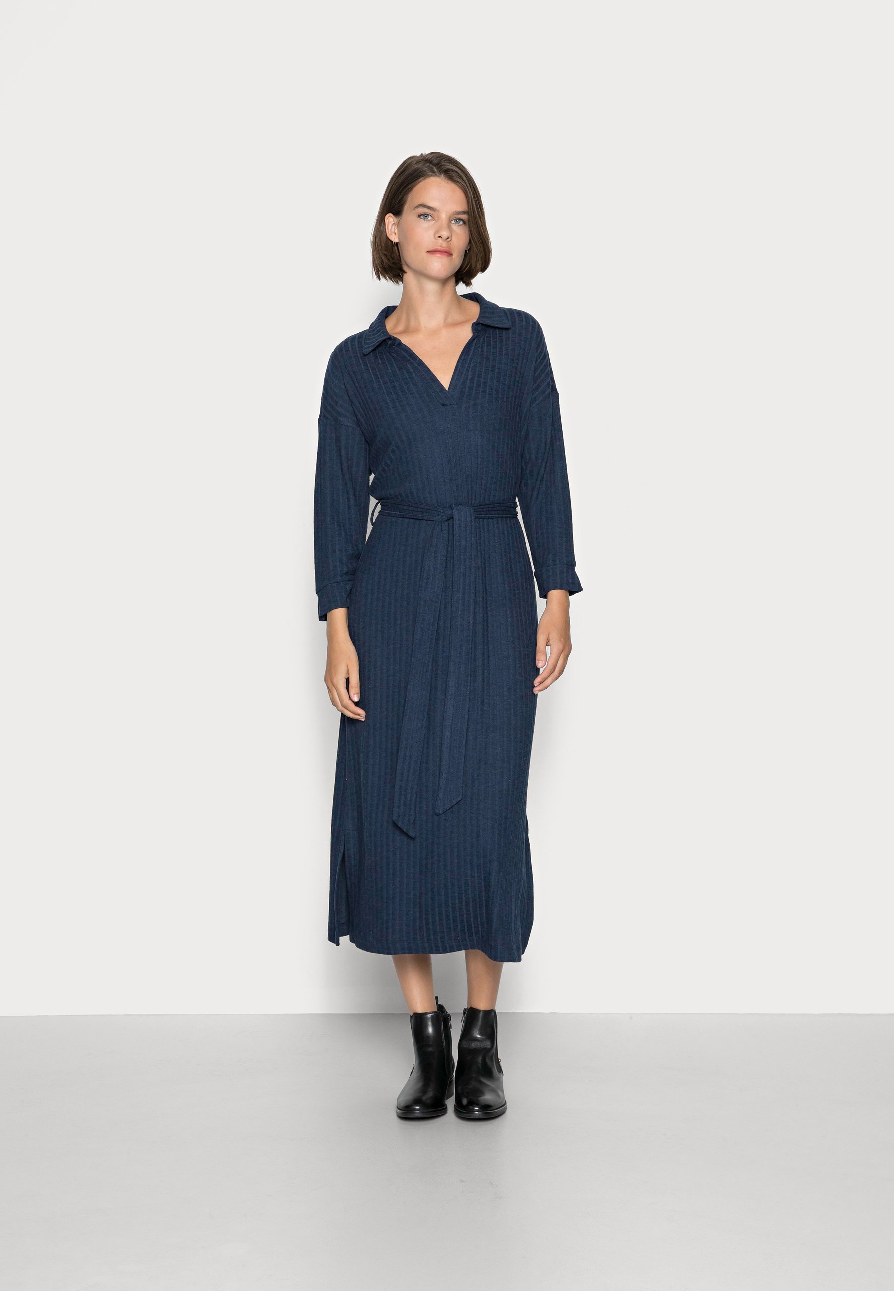 robe esprit bleu navy