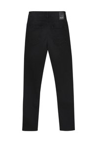 Czarne jeansy z denimu o dopasowanym kroju, pięciokieszeniowym stylu i płaskim pasku z logo z tyłu. Gładka faktura.