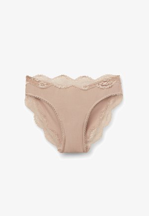 Beige underkläder med spetskant och ribbad textur, med scallop-formade kanter och en mjuk tygfinish. Designade för komfort och passform.