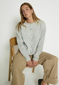 PEPPERCORN Kardigan - m light grey melange
